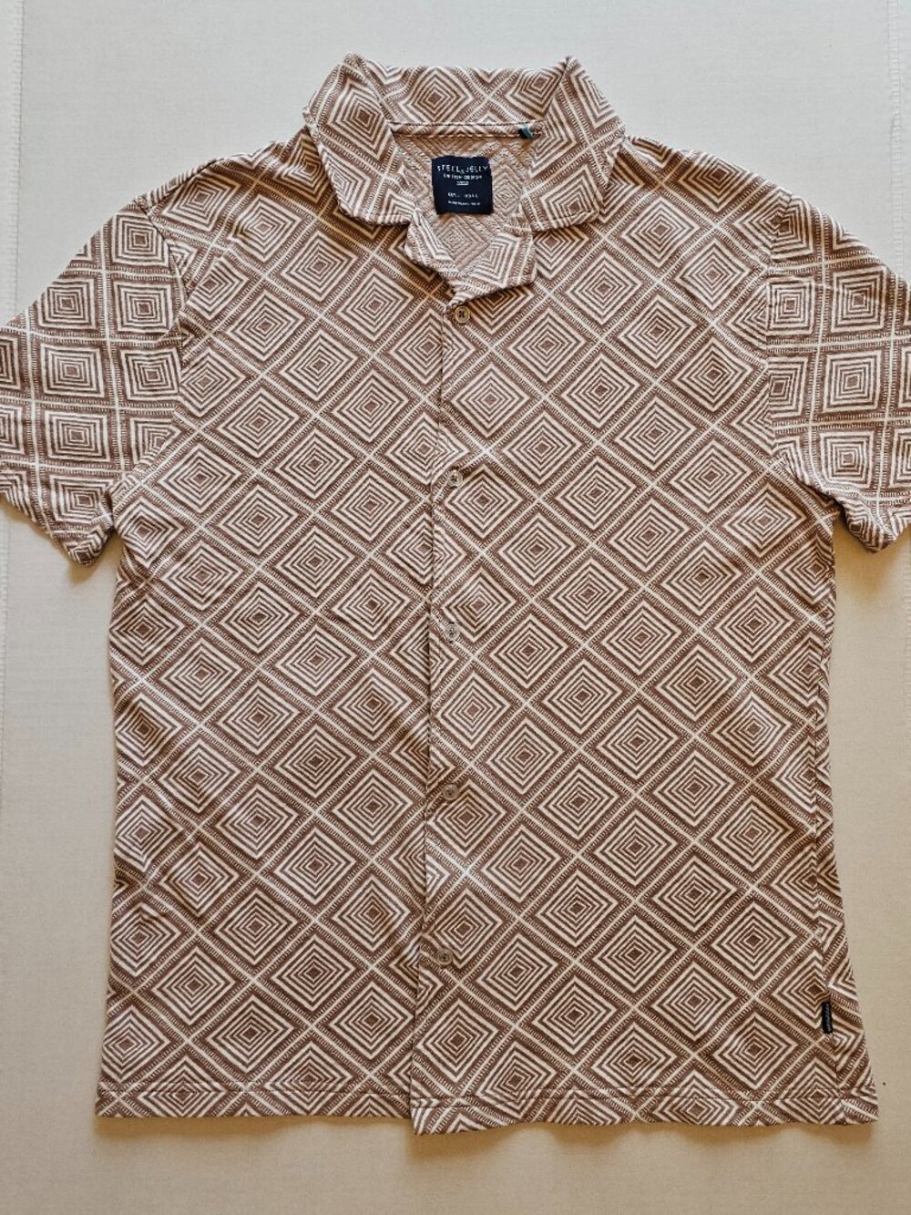 Steel & Jelly British Design Geometric Button Up Short Sleeve Shirt